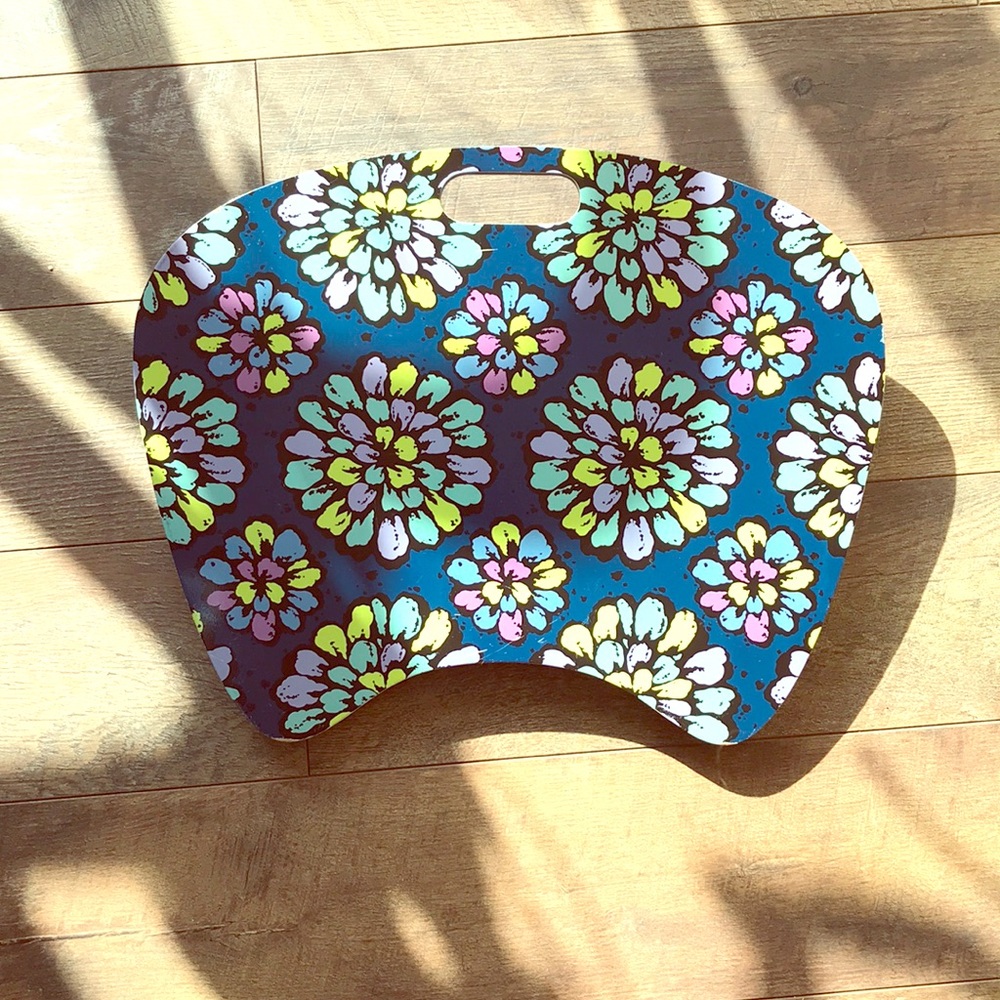 Vera Bradley desktop